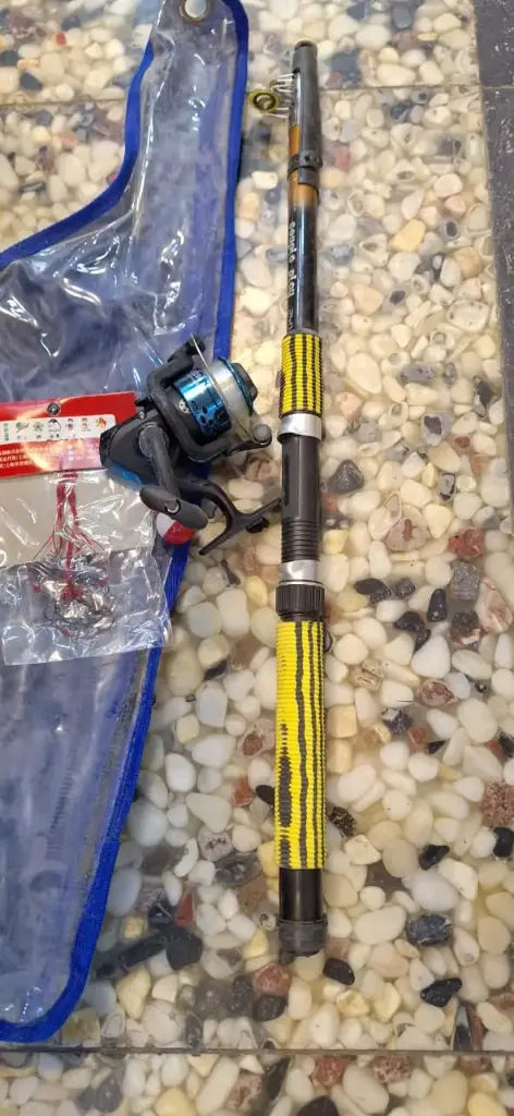 Couplo Play 2.4m Telescopic Fishing Rod
